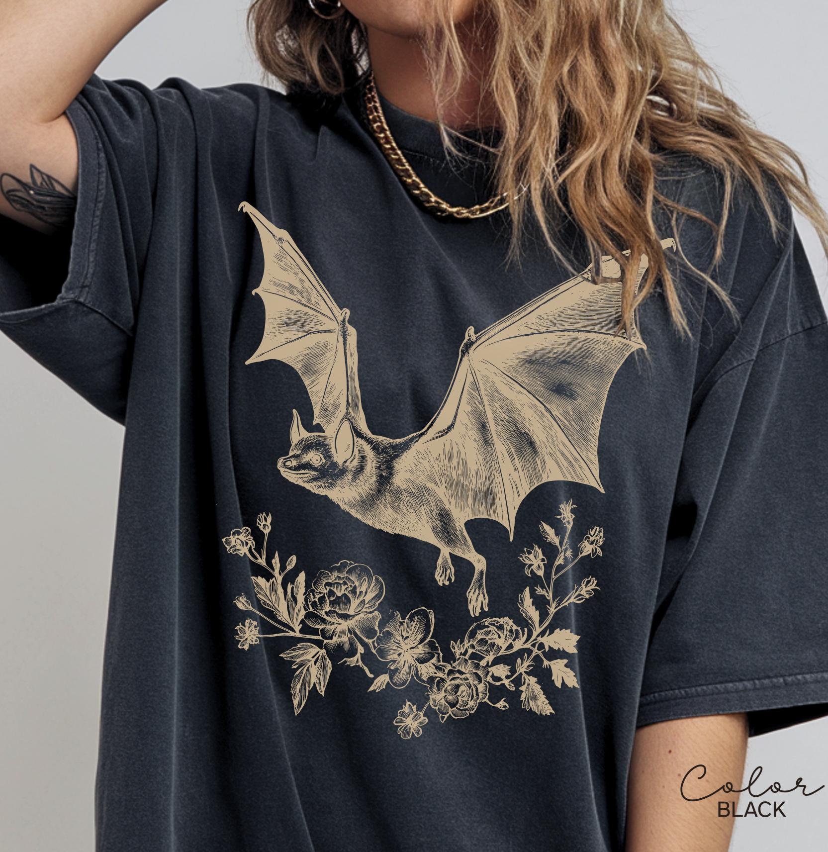 Vintage Style Bat T-Shirt, Gothic Cottagecore Graphic Tee, Bats 90s T Shirt, Cottagecore Floral Sweatshirt,