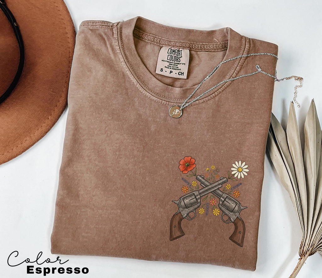 Cowgirl Wildflowers Gun Shirt, Retro Western Graphic Tee, Comfort Colors Country Girl T-Shirt, Rodeo Outfit, Gift for Her, Country Farm