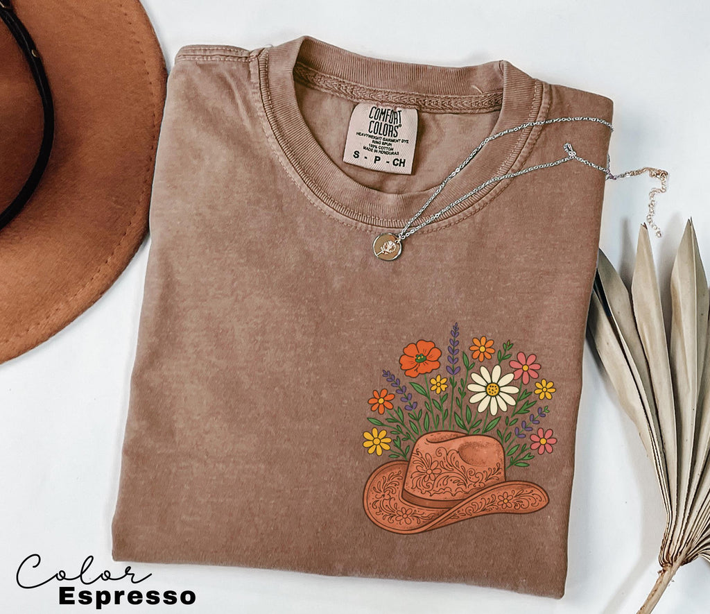 Cowgirl Wildflowers Shirt, Retro Western Graphic Tee, Comfort Colors Country Girl T-Shirt, Rodeo Outfit, Gift for Her, Country Farm
