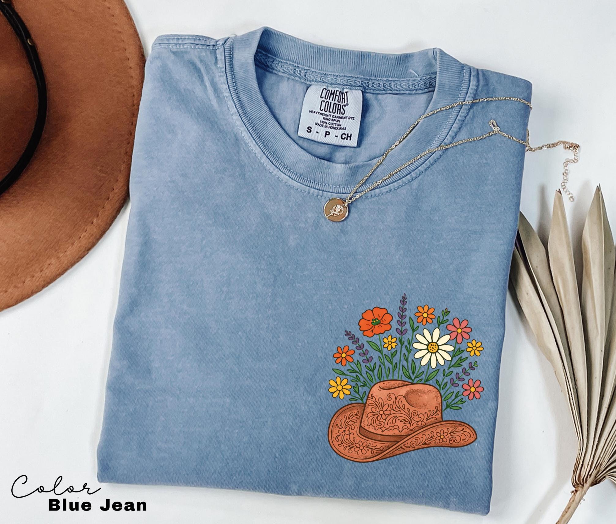 Cowgirl Wildflowers Shirt, Retro Western Graphic Tee, Comfort Colors Country Girl T-Shirt, Rodeo Outfit, Gift for Her, Country Farm