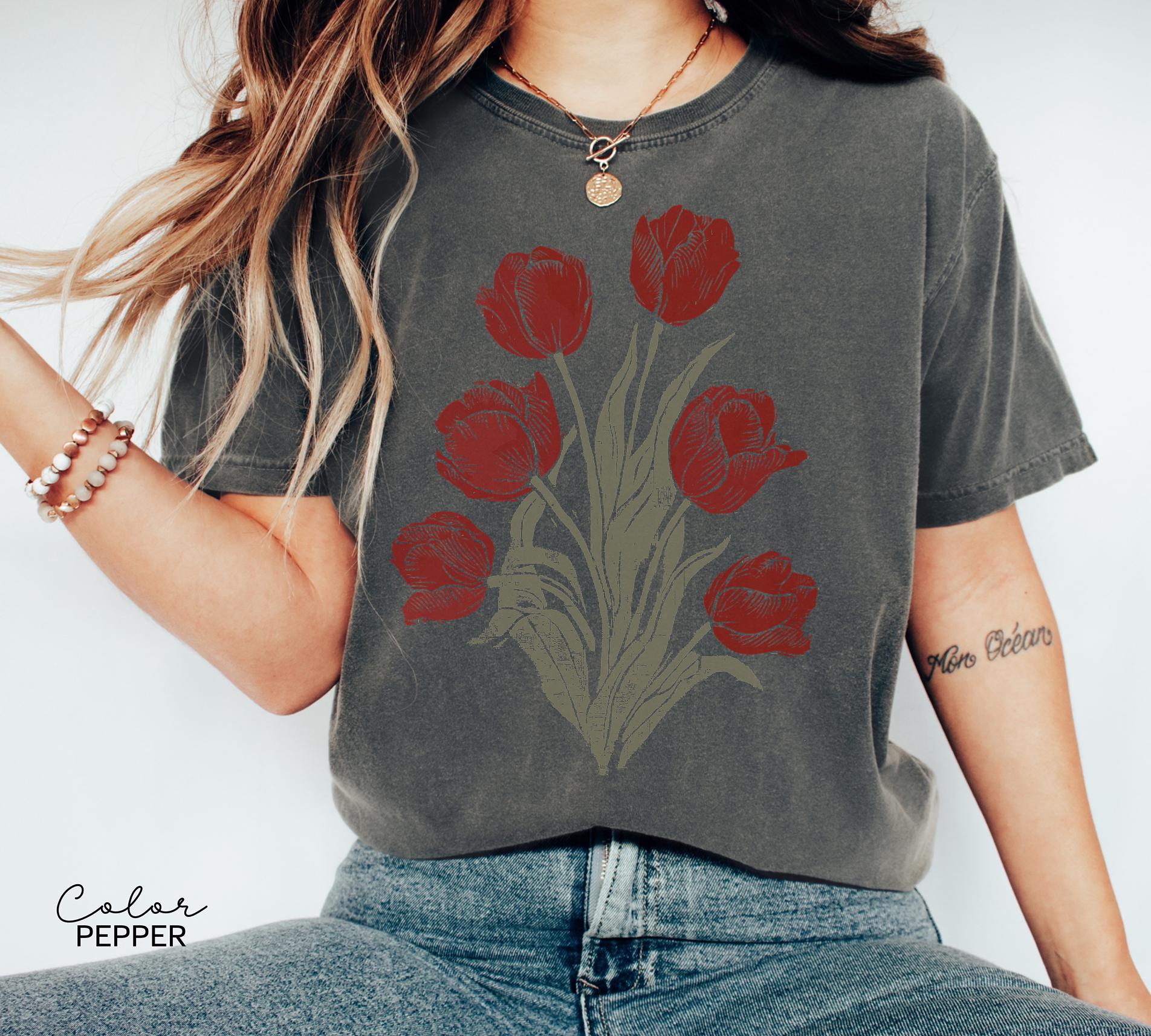 Tulip Flower Shirt Comfort Colors, Wildflowers Shirt, Cottagecore Floral Tee, Botanical Shirt, Nature Aesthetic Tee, April Birth Flower Gift