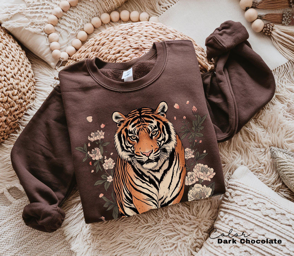 Retro Tiger T-Shirt, Animal Gift for Tiger Lover, Wild Cat Sweatshirt, Linocut Style, Boho, Cottagecore