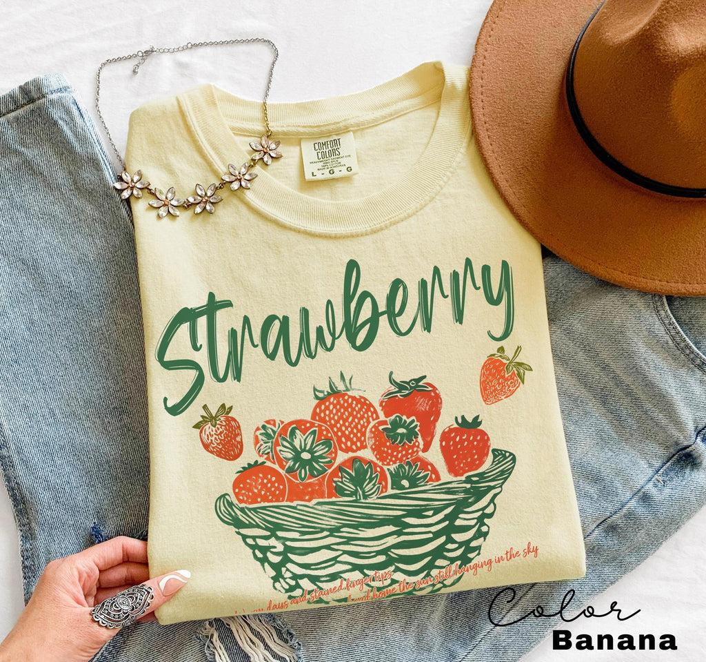 Vintage Strawberry Farmers Market Shirt, Cottagecore Summer Fruit Tee, Comfort Colors Gardener Gift