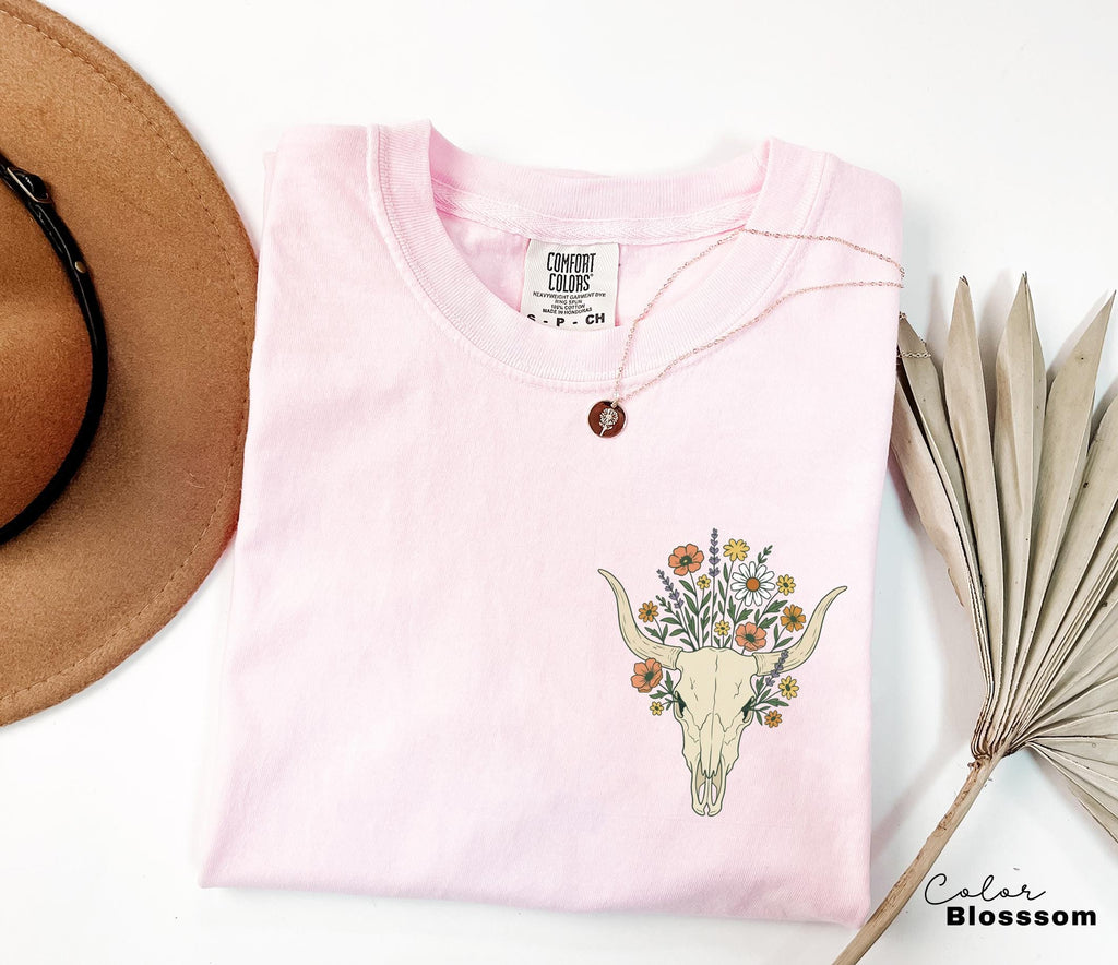 Cowgirl Wildflowers Longhorn Skull Shirt, Retro Western Graphic Tee, Comfort Colors Country Girl, Rodeo Outfit, Gift for Her, Country Farm