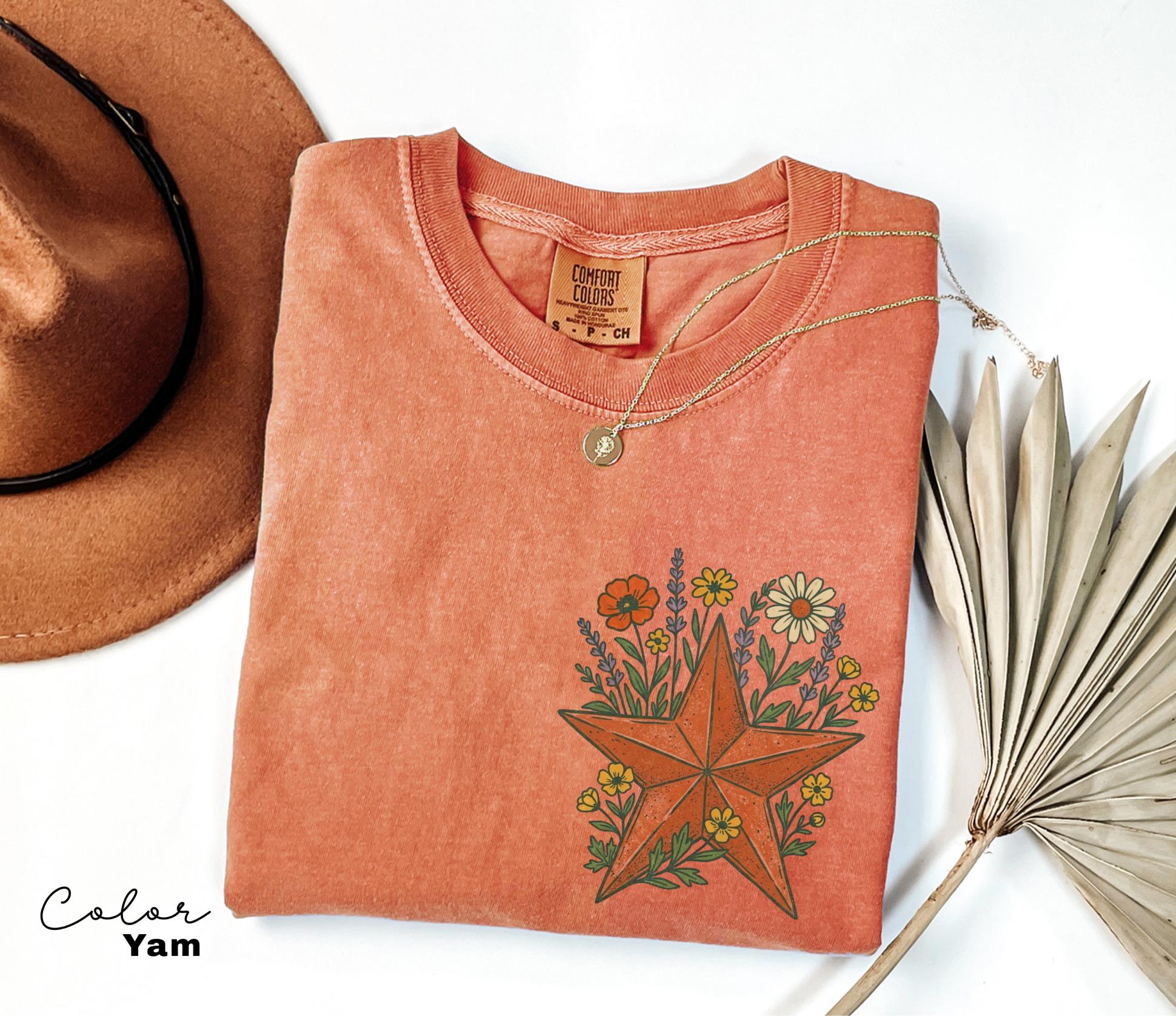 Cowgirl Star Wildflowers Shirt, Retro Western Graphic Tee, Comfort Colors Country Girl T-Shirt, Rodeo Outfit, Gift for Her, Country Farm