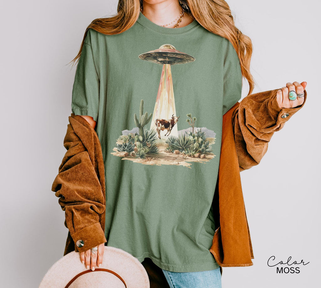 Western Cow UFO Shirt, Vintage Cowboy Alien Sweatshirt, Desert UFO, Alien Cryptid T-shirt