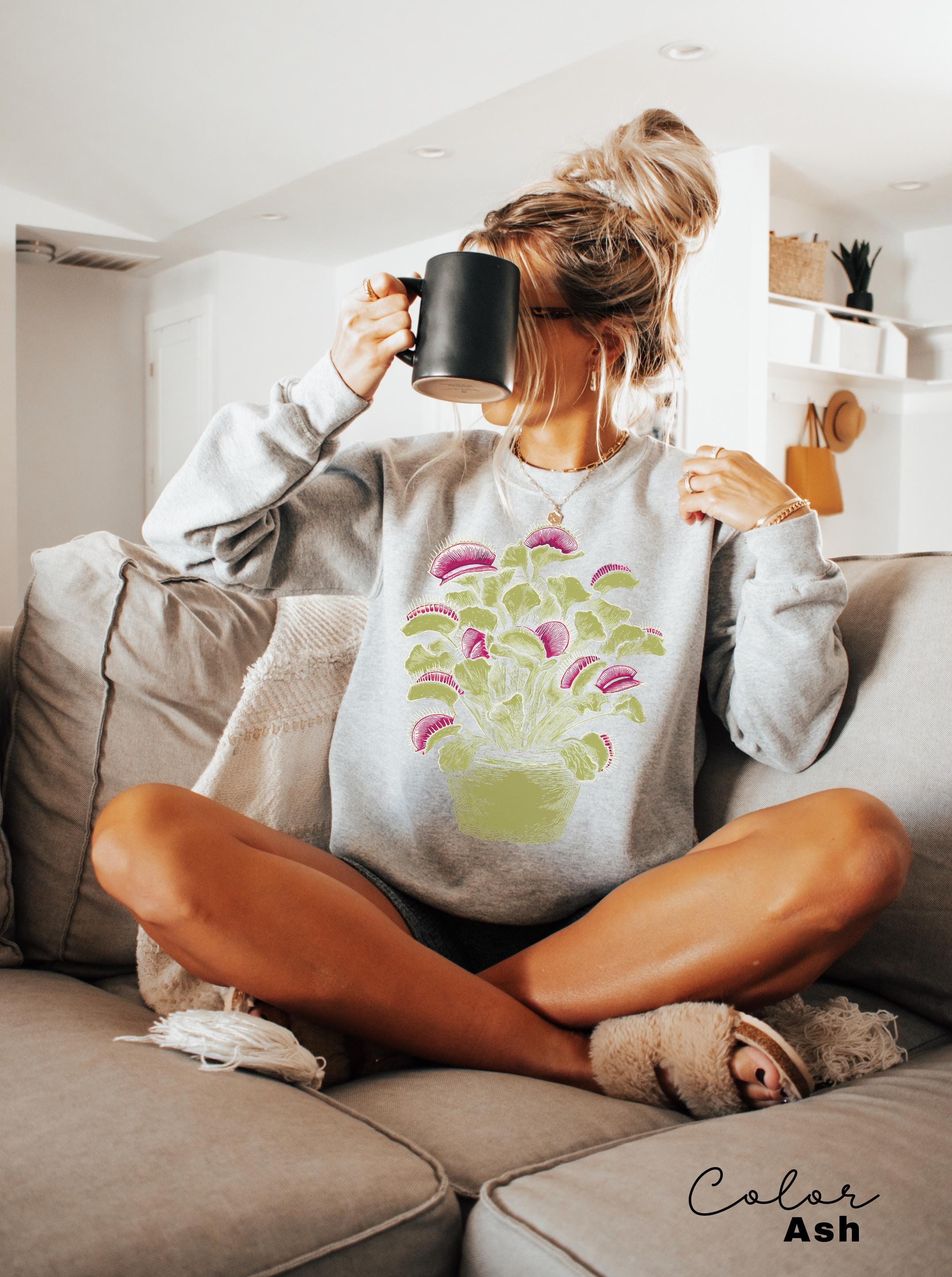 Venus Flytrap Shirt, Botanical Comfort Colors T-Shirt, Sweatshirt, Gardener Gift, Nature Cottagecore Tee