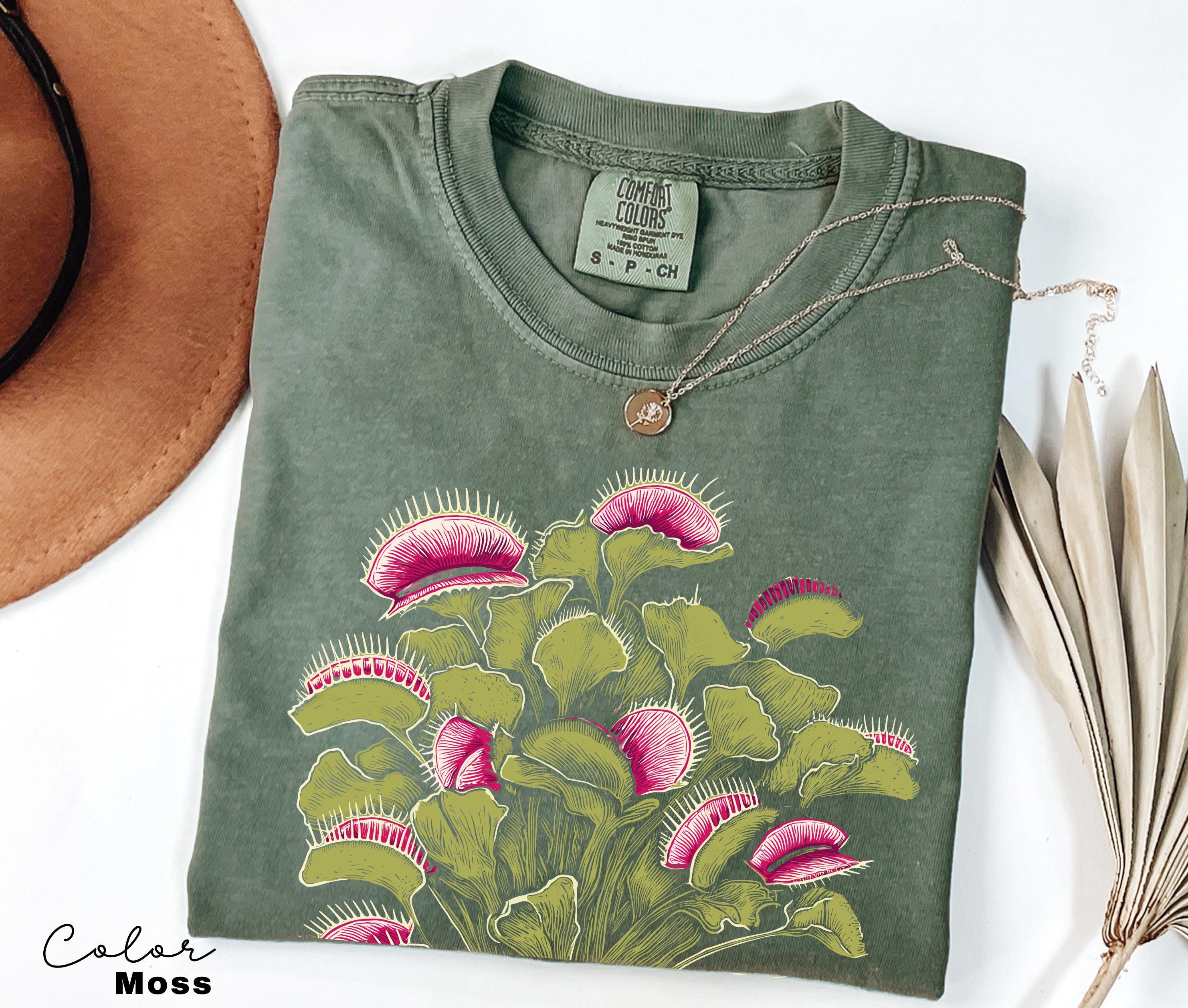 Venus Flytrap Botanical Comfort Colors T-Shirt & Sweatshirt