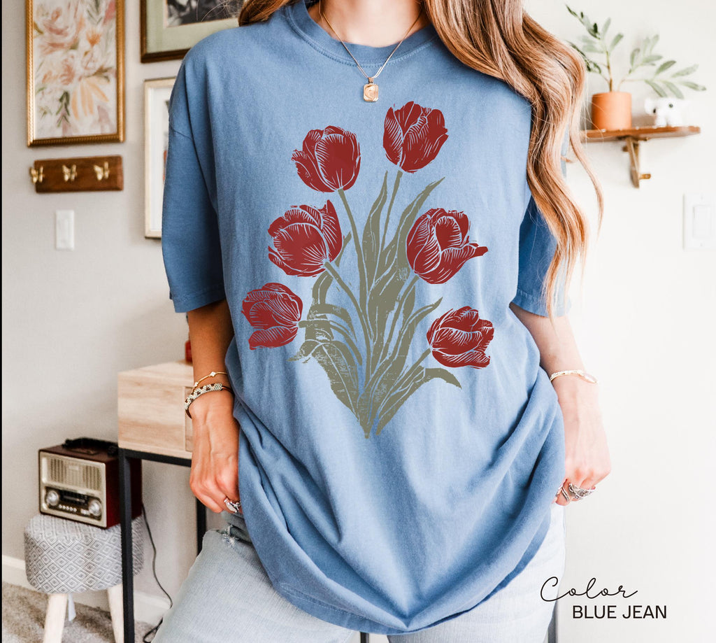 Tulip Flower Shirt Comfort Colors, Wildflowers Shirt, Cottagecore Floral Tee, Botanical Shirt, Nature Aesthetic Tee, April Birth Flower Gift