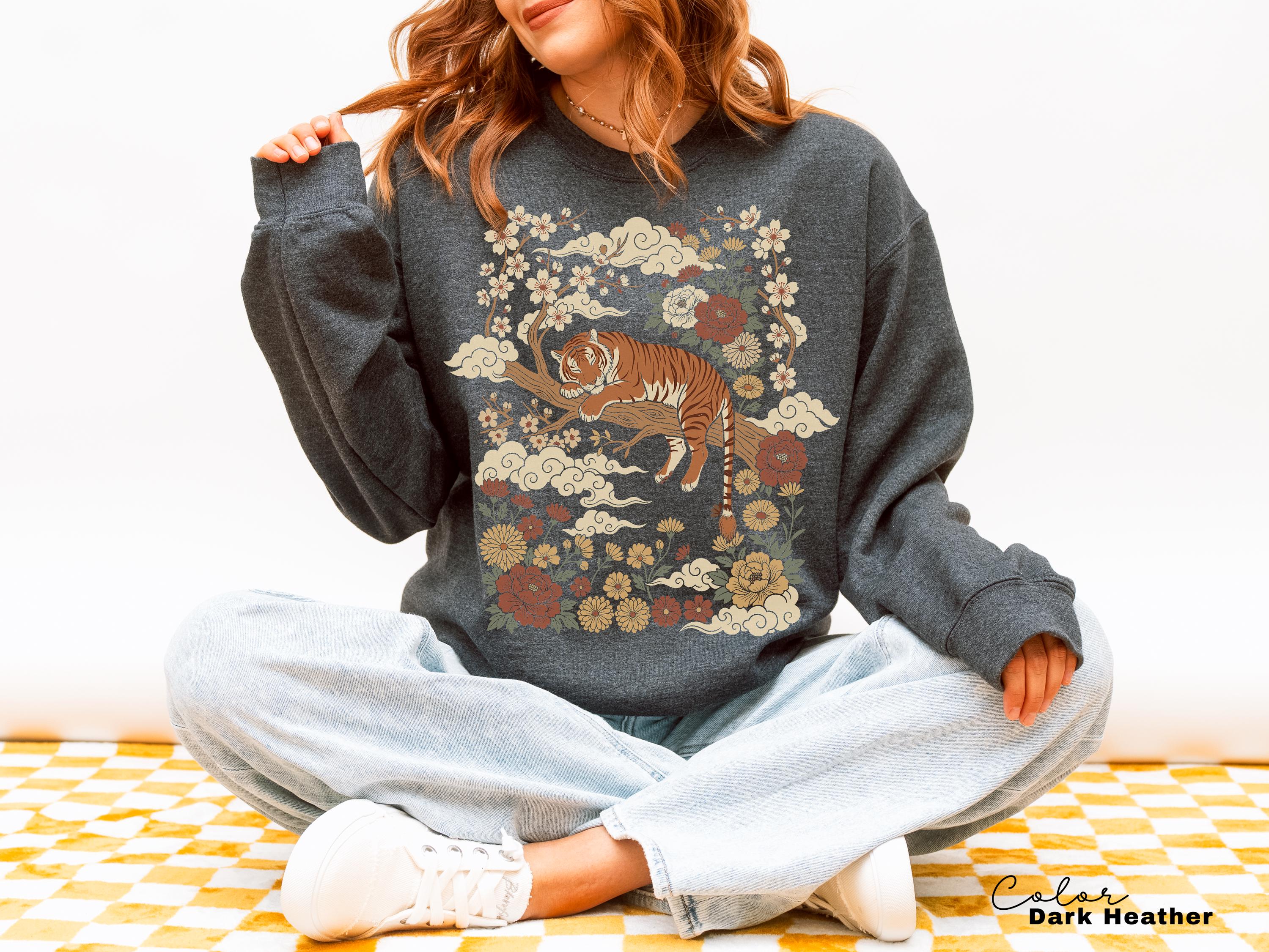 Retro Tiger T-Shirt, Animal Gift for Tiger Lover, Wild Cat Sweatshirt, Linocut Style, Boho, Cottagecore