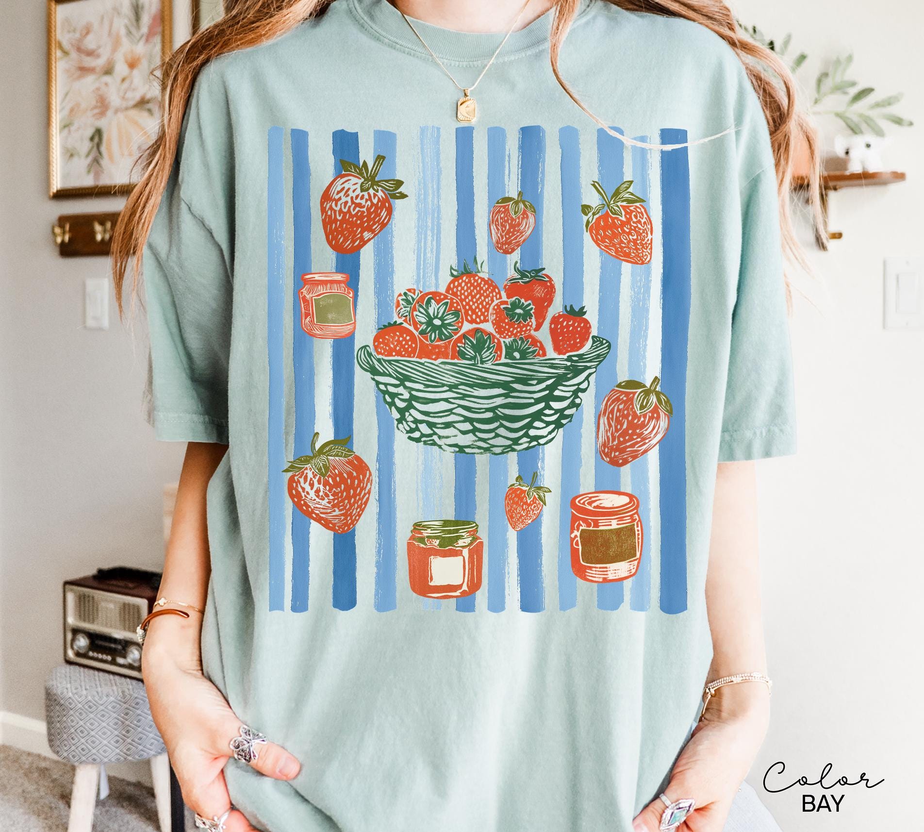 Vintage Strawberry Farmers Market Shirt, Cottagecore Summer Fruit Tee, Comfort Colors Gardener Gift