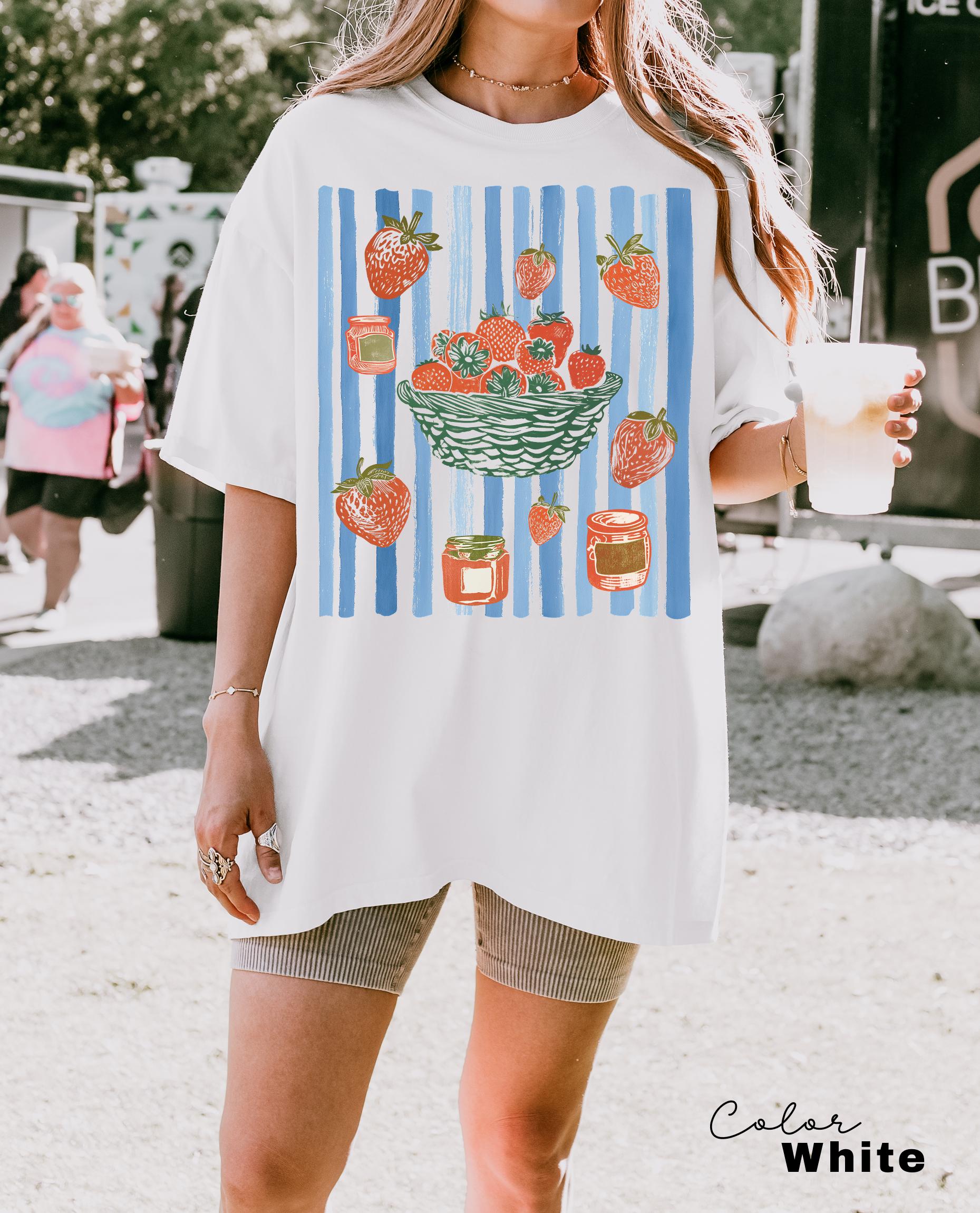 Vintage Strawberry Farmers Market Shirt, Cottagecore Summer Fruit Tee, Comfort Colors Gardener Gift