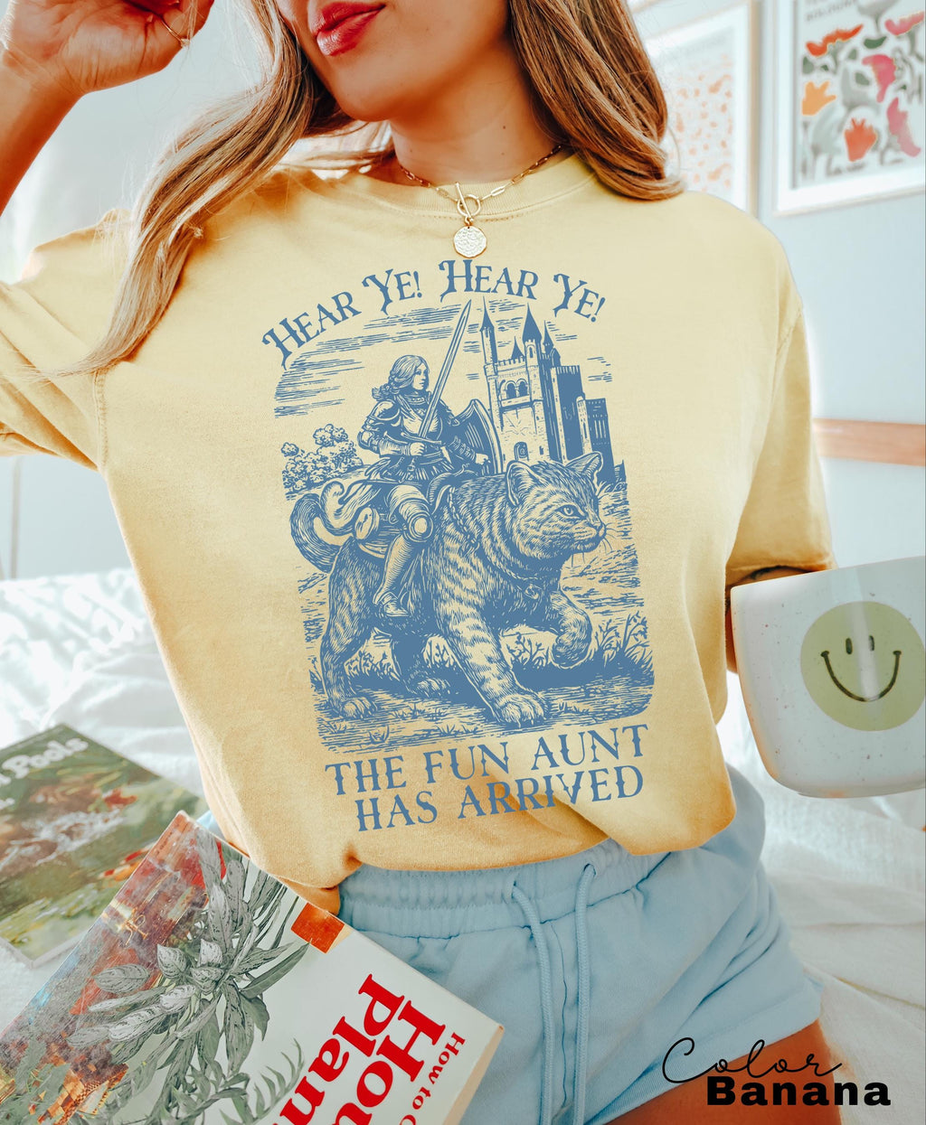 Funny Aunt Shirt, Knight Cat Rider, Fun Aunt, Pregnancy Reveal to Sister Auntie Cool Aunt, New Aunt, Sister Gift,