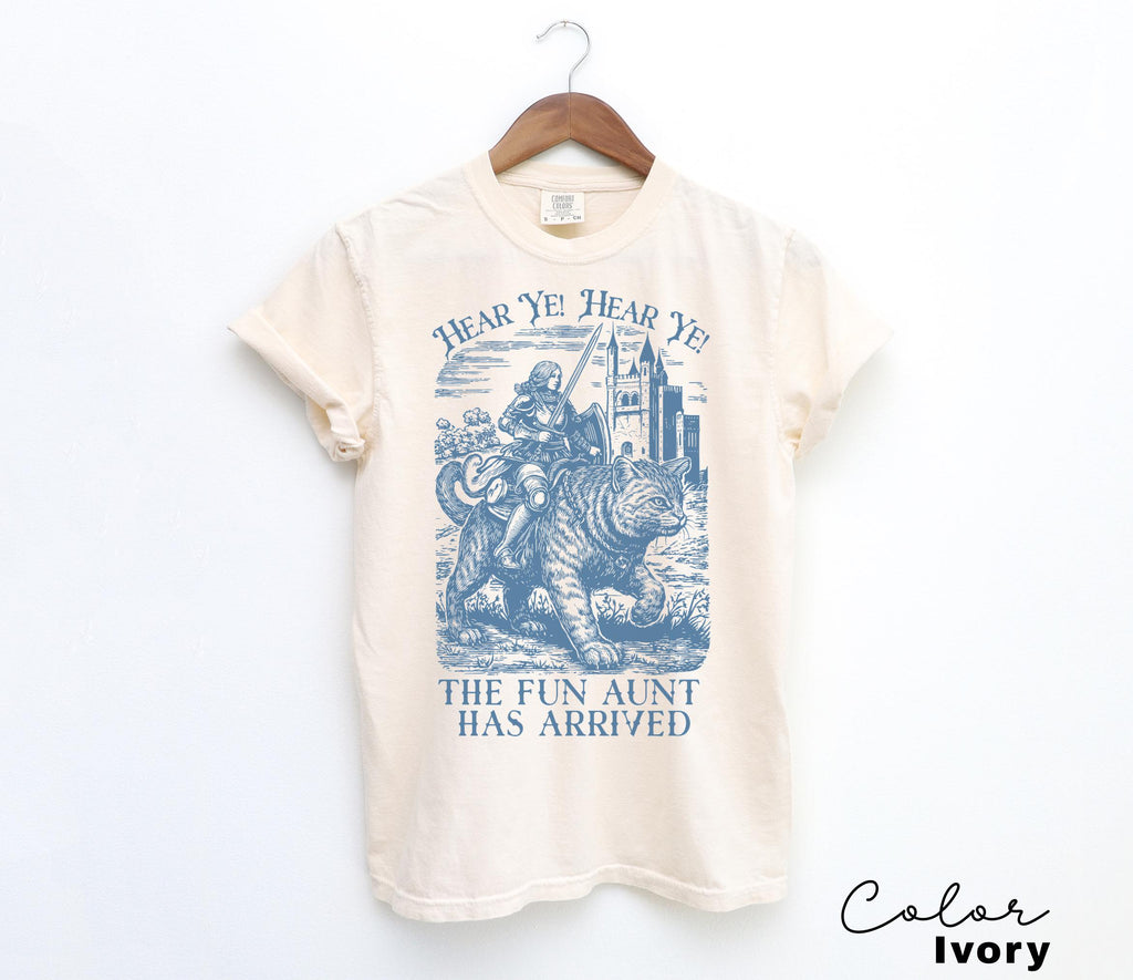 Funny Aunt Shirt, Knight Cat Rider, Fun Aunt, Pregnancy Reveal to Sister Auntie Cool Aunt, New Aunt, Sister Gift,