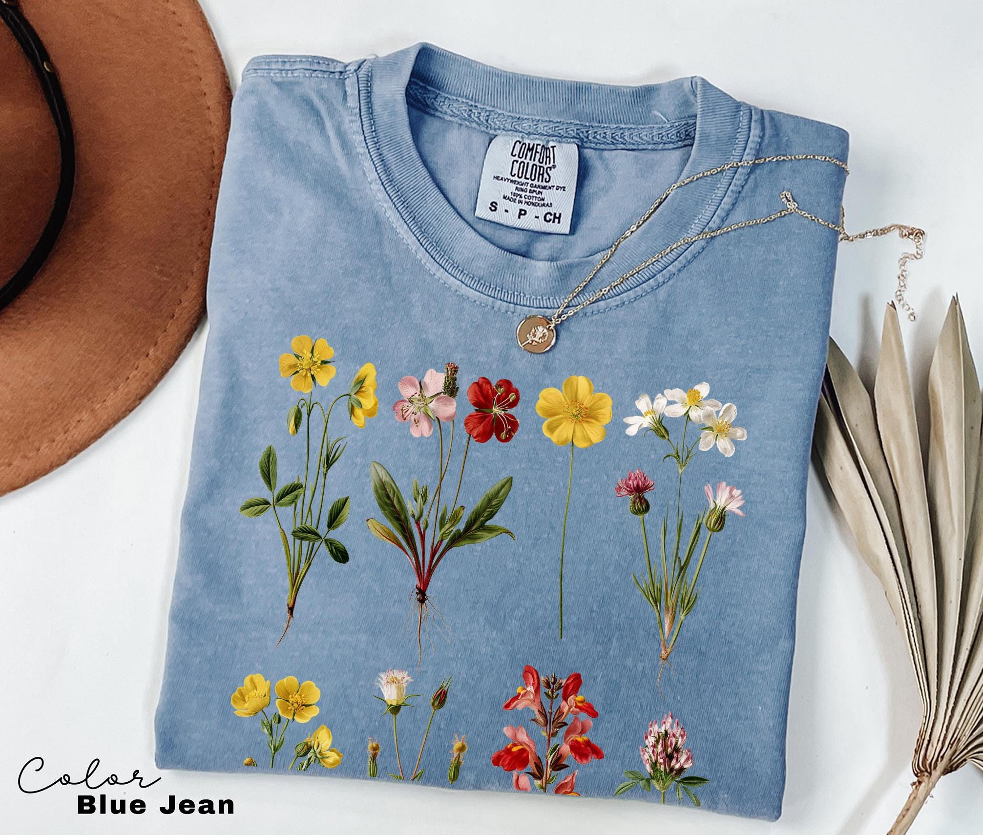 Vintage Wildflower Botanical Graphic Tee, Retro Cottagecore Comfort Colors® T-Shirt, Garden Flower Shirt