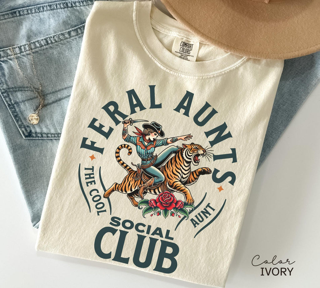 Feral Aunt Social Club, Retro Tiger Shirt, Pregnancy Reveal to Sister, Auntie Shirt, Cool Aunt,