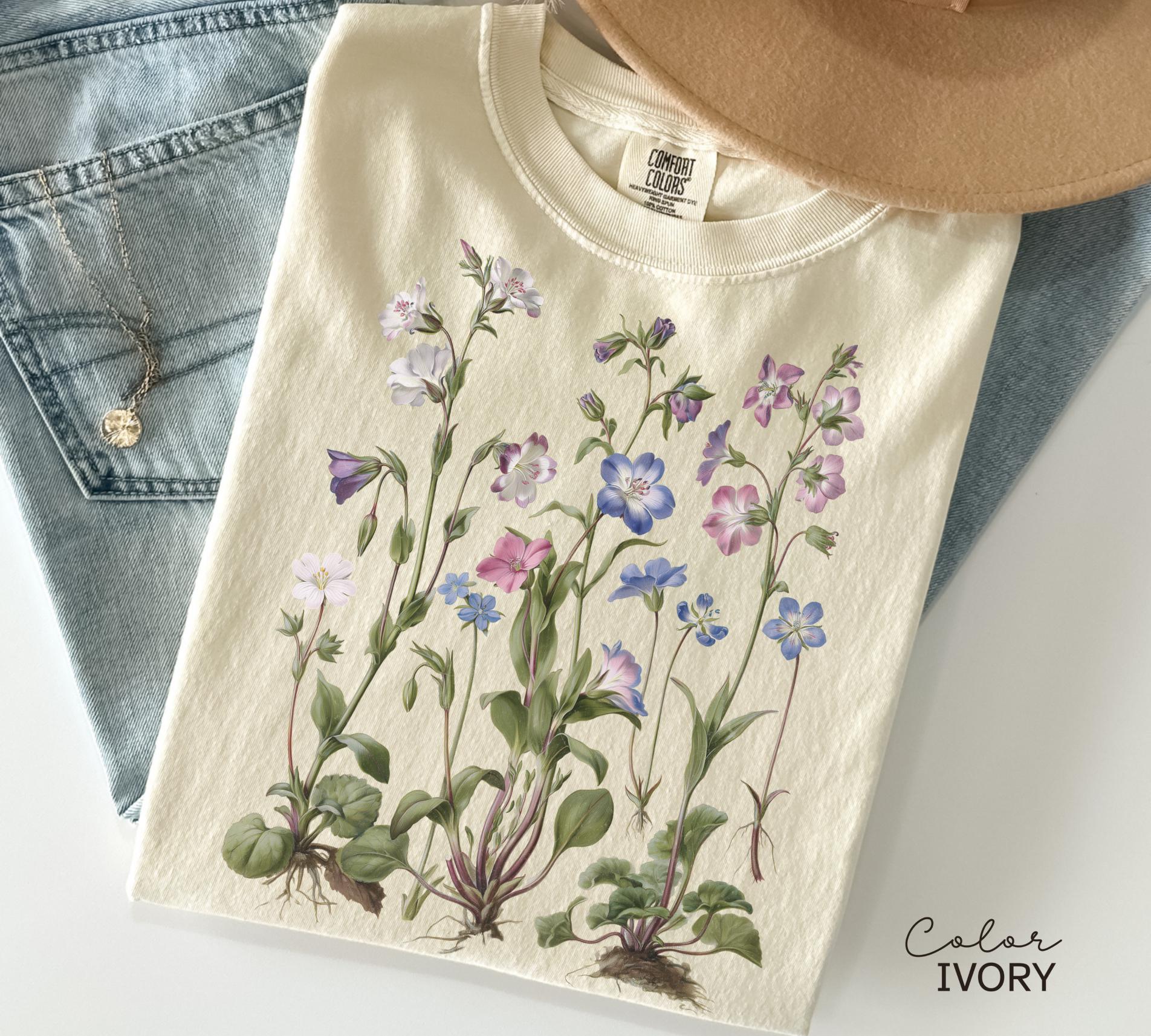Vintage Wildflower Botanical Graphic Tee, Retro Cottagecore Comfort Colors® T-Shirt, Garden Flower Shirt