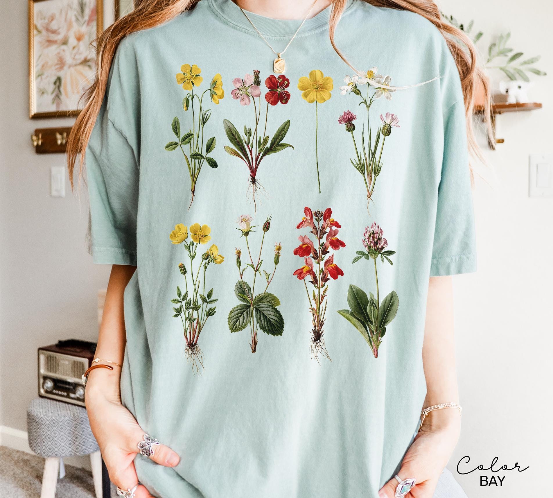 Vintage Wildflower Botanical Graphic Tee, Retro Cottagecore Comfort Colors® T-Shirt, Garden Flower Shirt