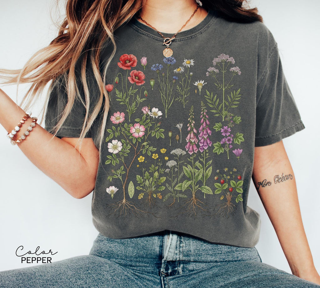 Vintage Wildflower Botanical Graphic Tee, Retro Cottagecore Comfort Colors® T-Shirt, Garden Flower Shirt