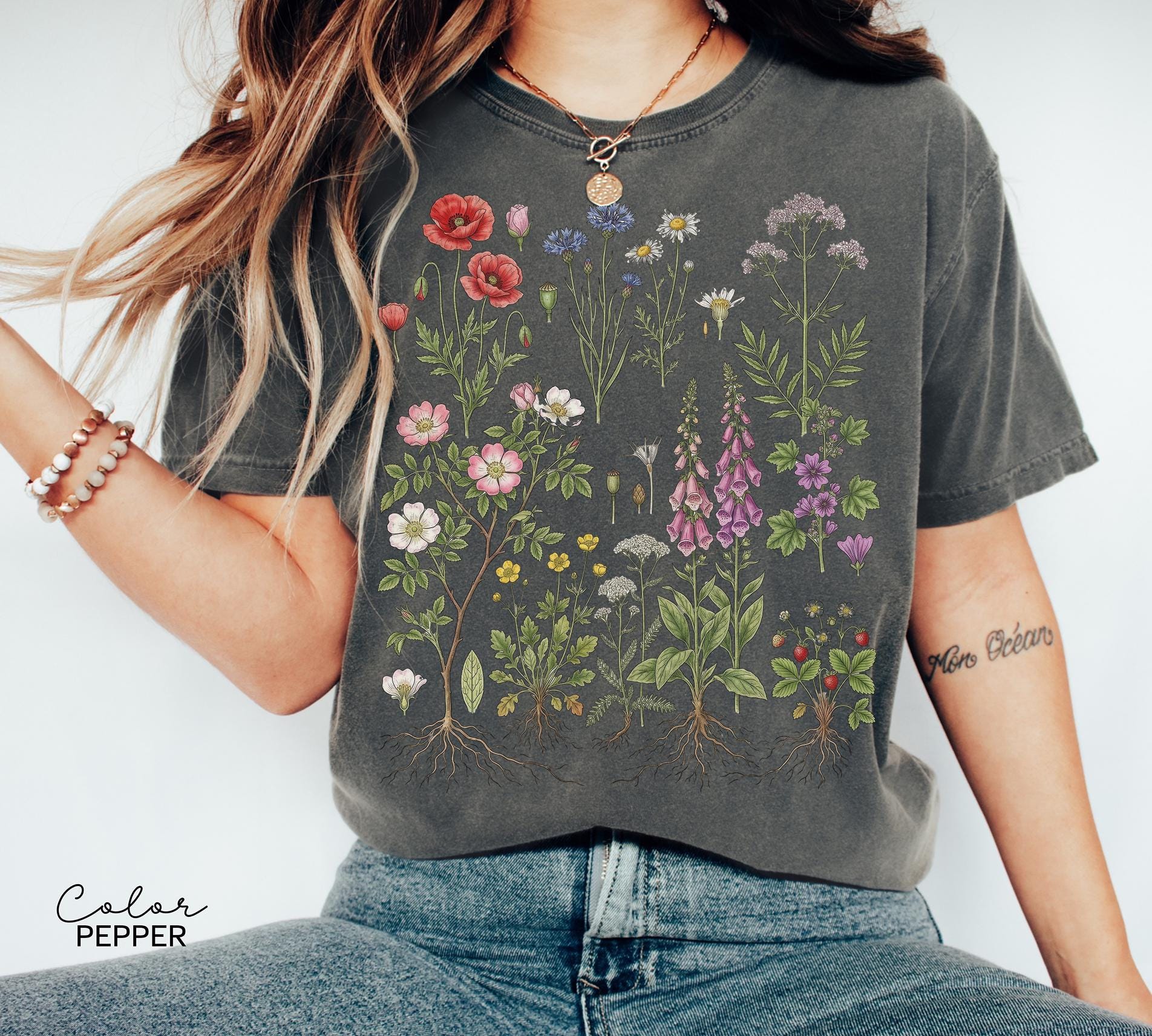 Vintage Wildflower Botanical Graphic Tee, Retro Cottagecore Comfort Colors® T-Shirt, Garden Flower Shirt