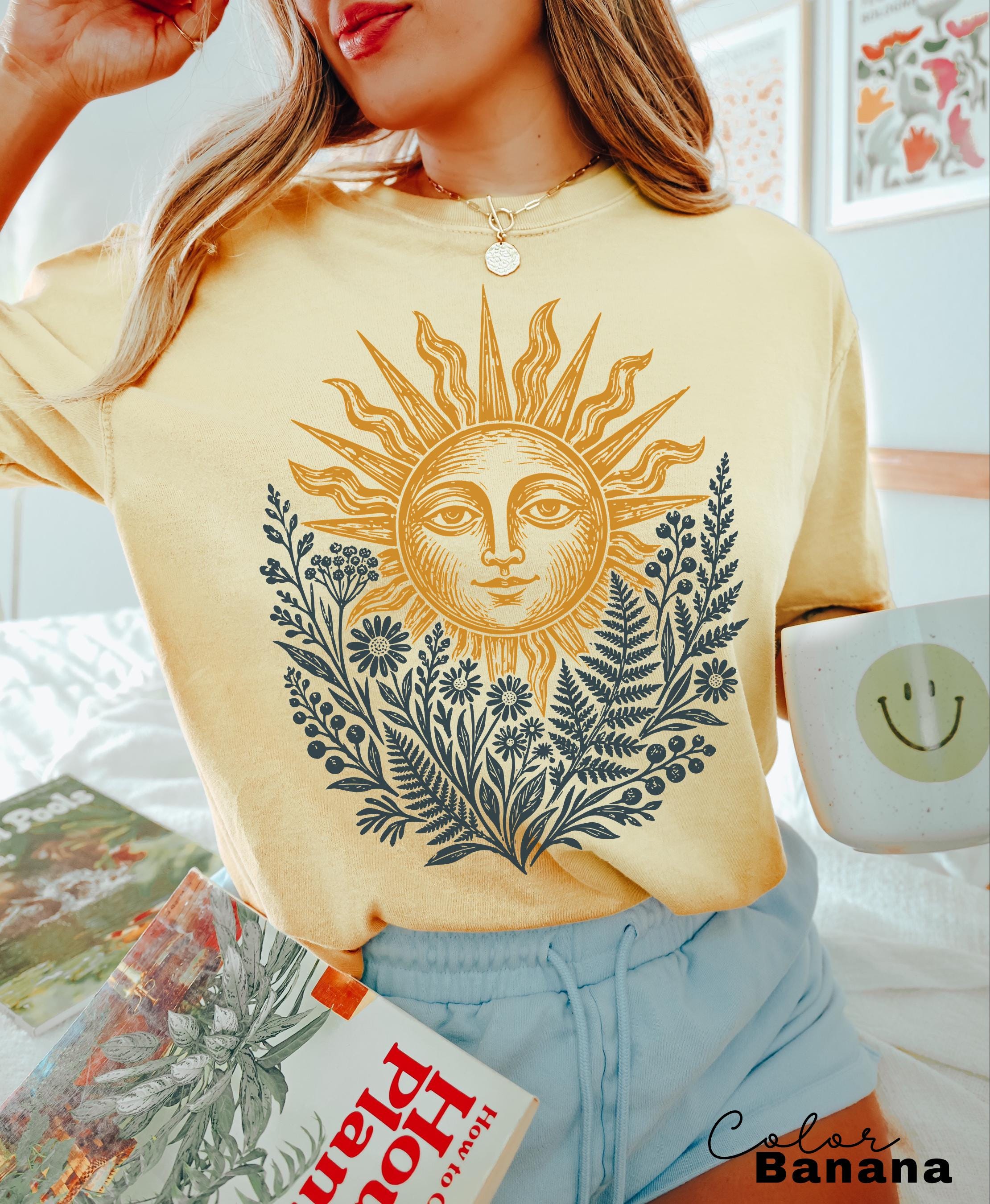 Sun Shirt, Comfort Colors Celestial Sun Tee, Cottagecore Botanical Shirt, Boho Sun Face Sweatshirt, Vintage Mystical Nature Shirt