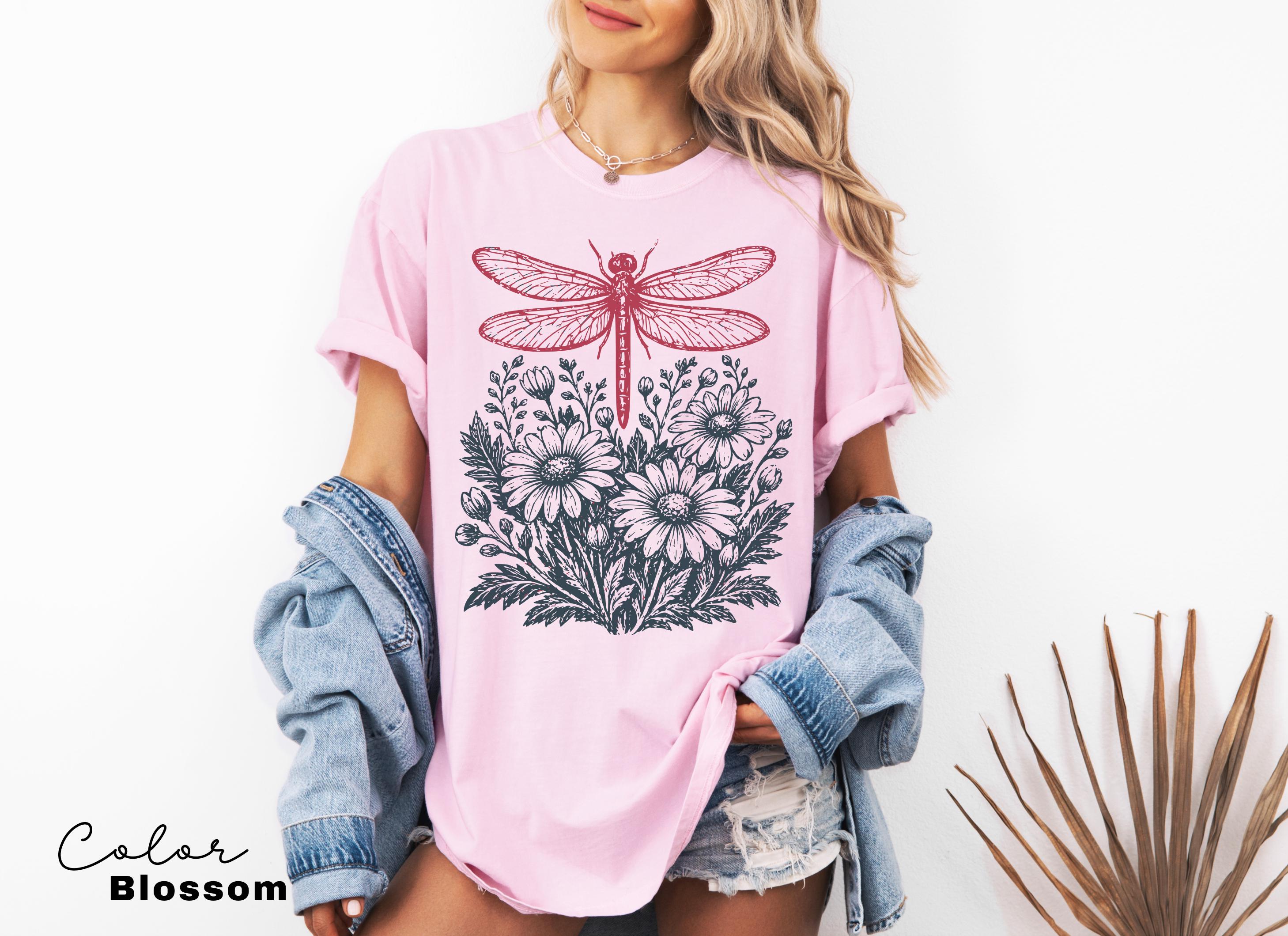 Dragonfly Shirt, Comfort Colors Wildflower Dragonfly Tee, Cottagecore Botanical Shirt, Nature Lover Gift, Vintage Floral Graphic