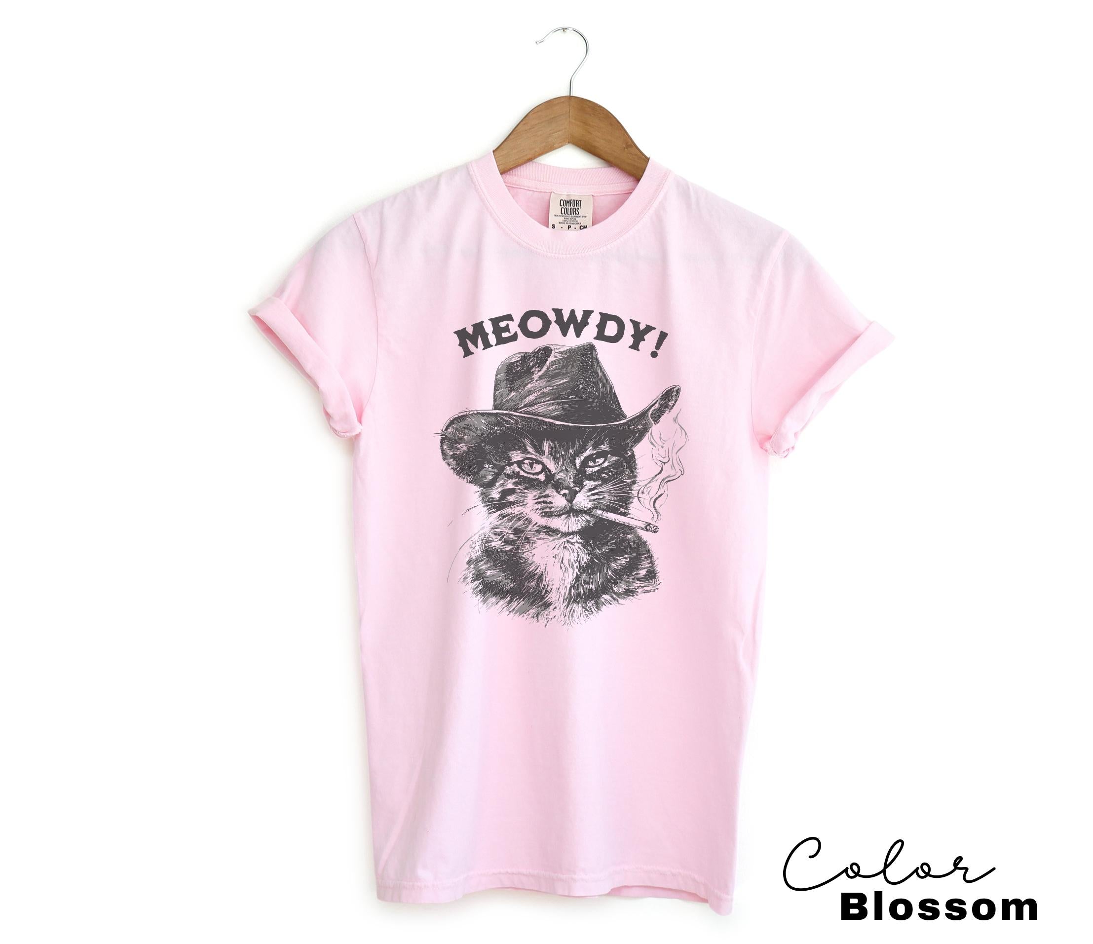 Meowdy Vintage Cowboy Cat T-Shirt, Retro Western Cat Tee
