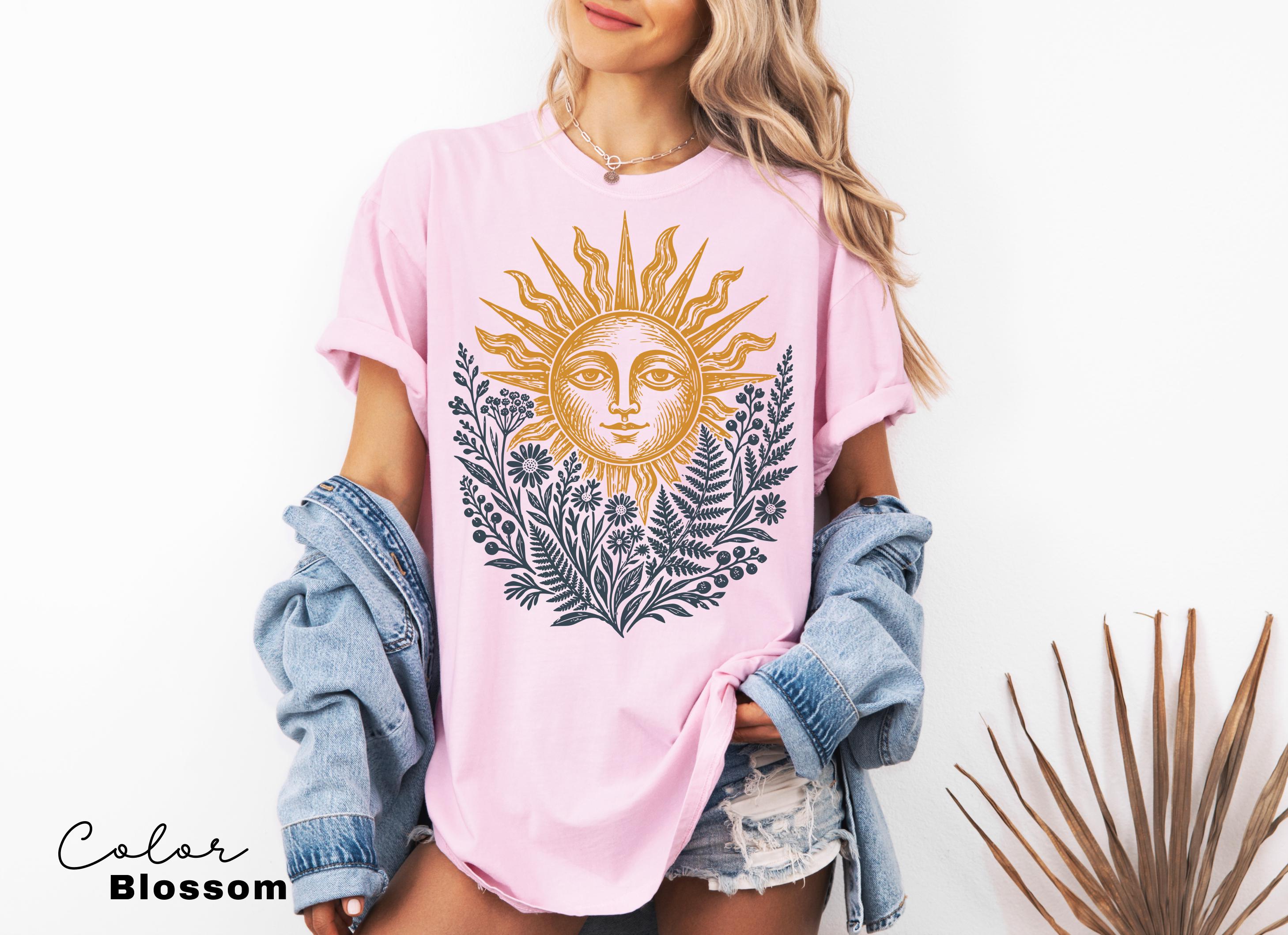Sun Shirt, Comfort Colors Celestial Sun Tee, Cottagecore Botanical Shirt, Boho Sun Face Sweatshirt, Vintage Mystical Nature Shirt
