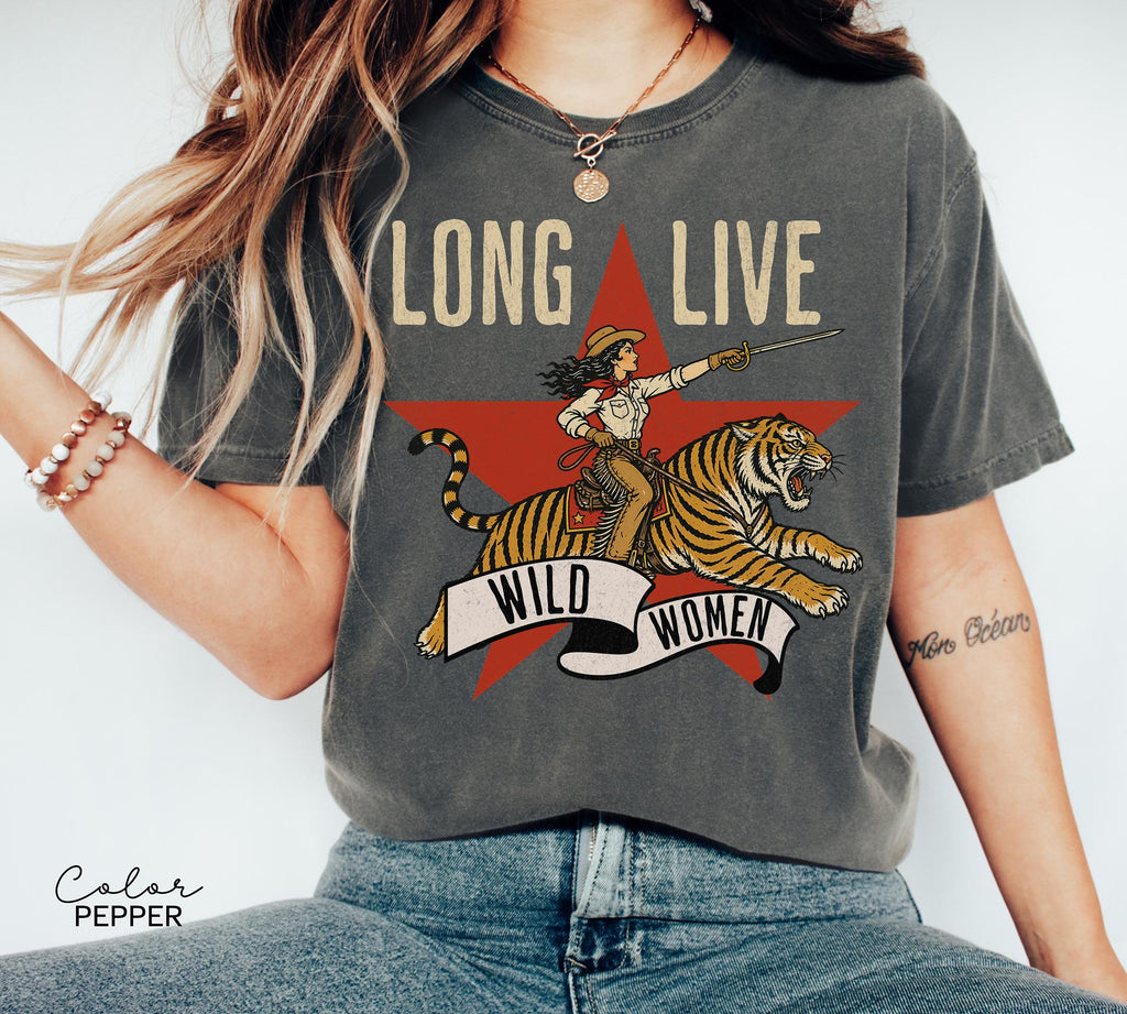 Long Live Wild Women Retro Tiger Comfort Colors T-Shirt