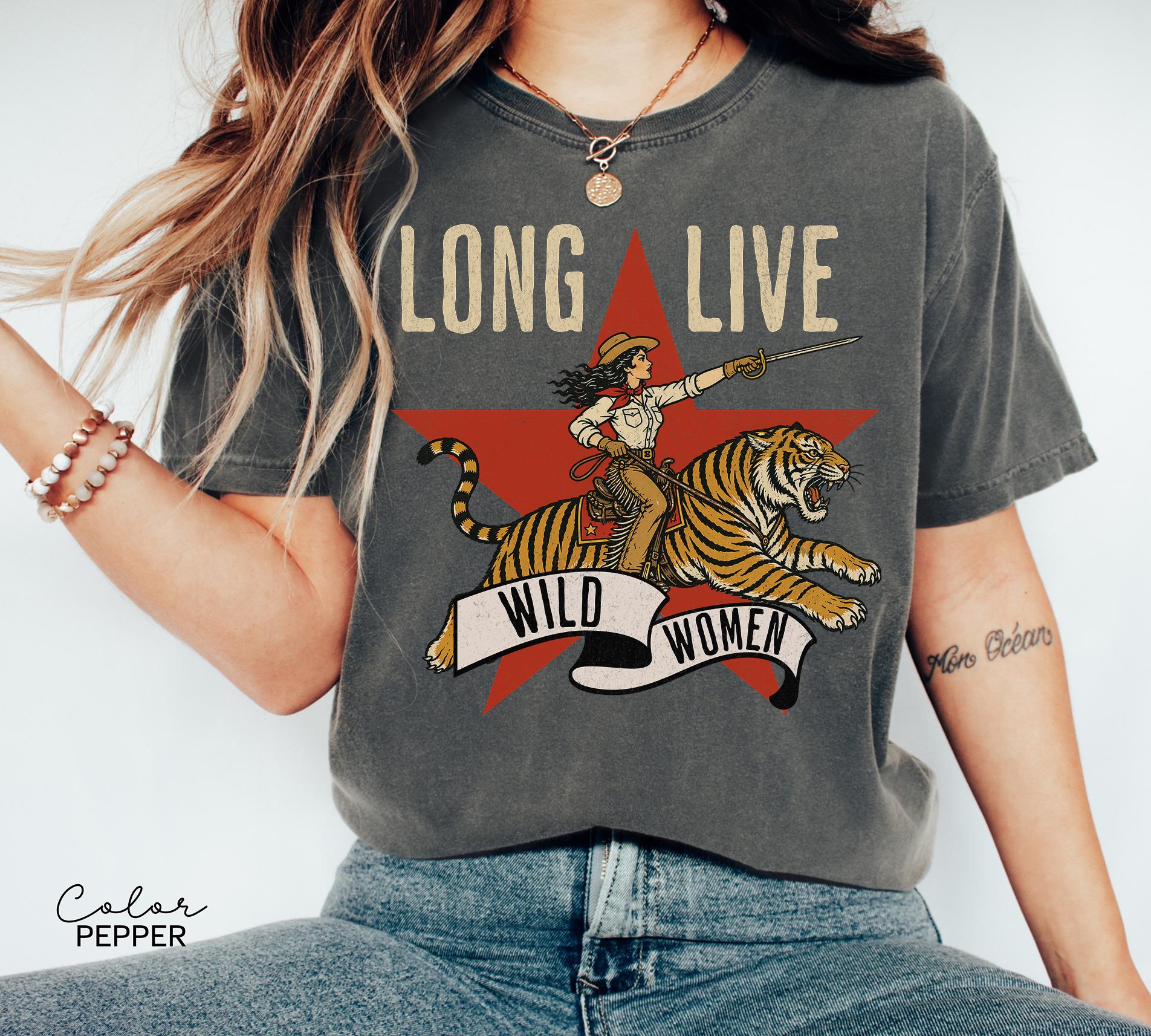 Long Live Wild Women Retro Tiger Comfort Colors T-Shirt