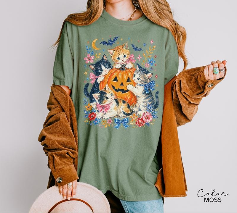 Halloween Cat T-Shirt, Pumpkin Jack O Lantern Graphic Tee, Comfort Colors Tee, Fall Seasonal Shirt, Cute Cat Lover Gift