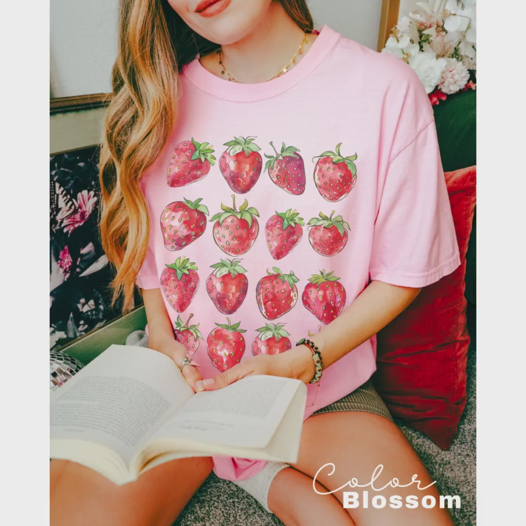 Strawberry Shirt, Fruit Shirt, Cottagecore Berries Tshirt, Strawberry Aesthetic, Botanical Garden, Beach Vacation, Cute Tropical Summer Tee